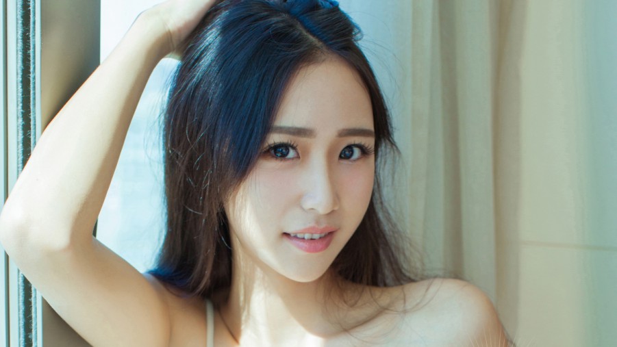 拥铝为王，中国女首富家族乘风新能源